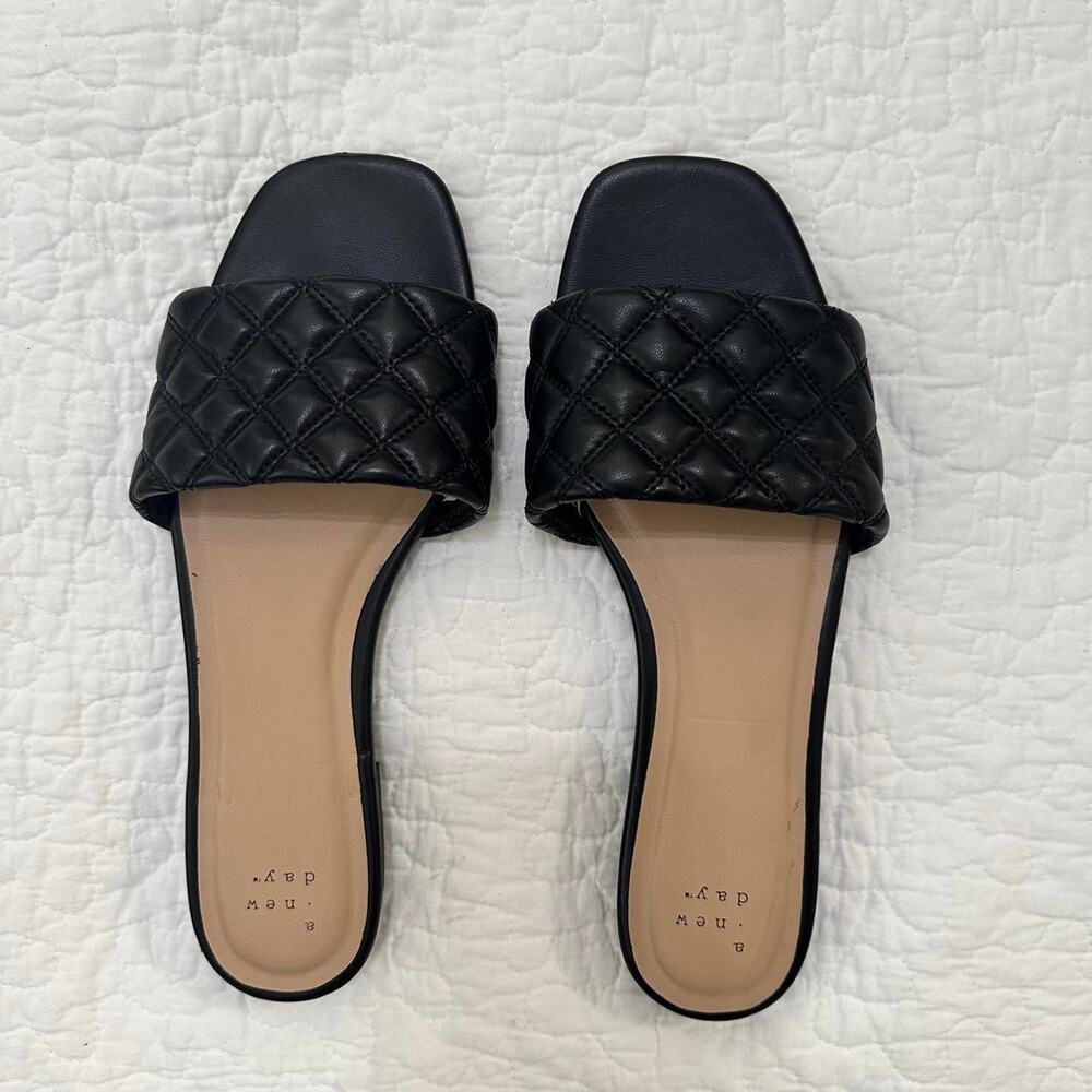A NEW DAY black quilted sandals
